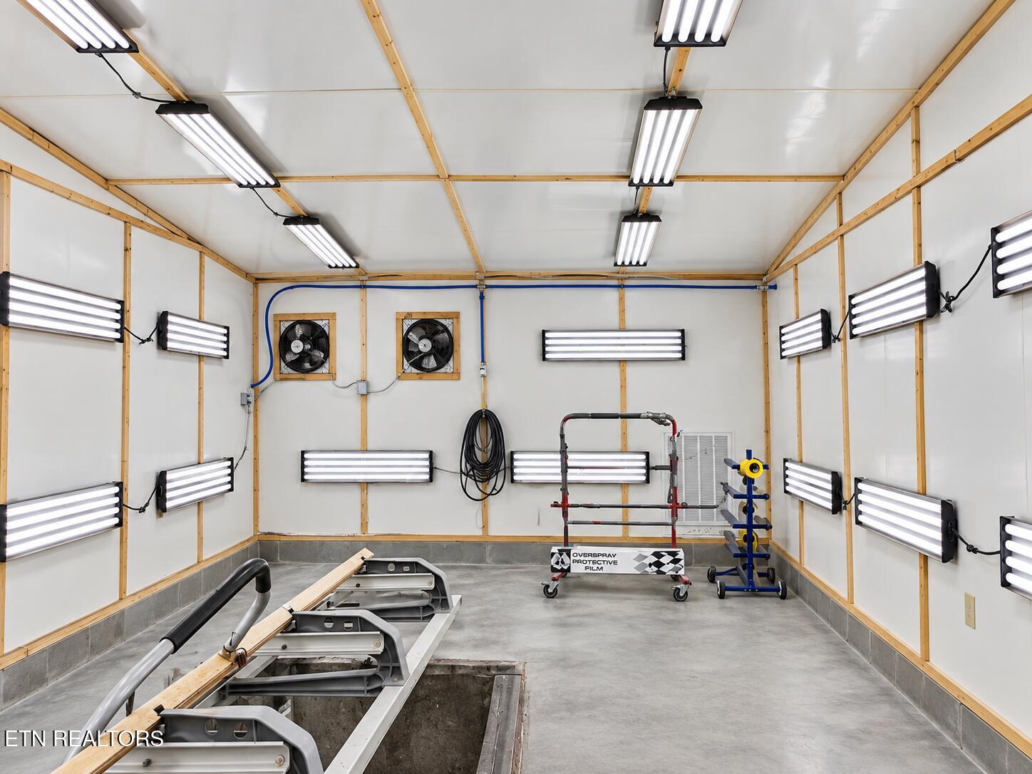 248 Emory View Road Lancing, TN 37770 - Photo 19 of 23 detached garage