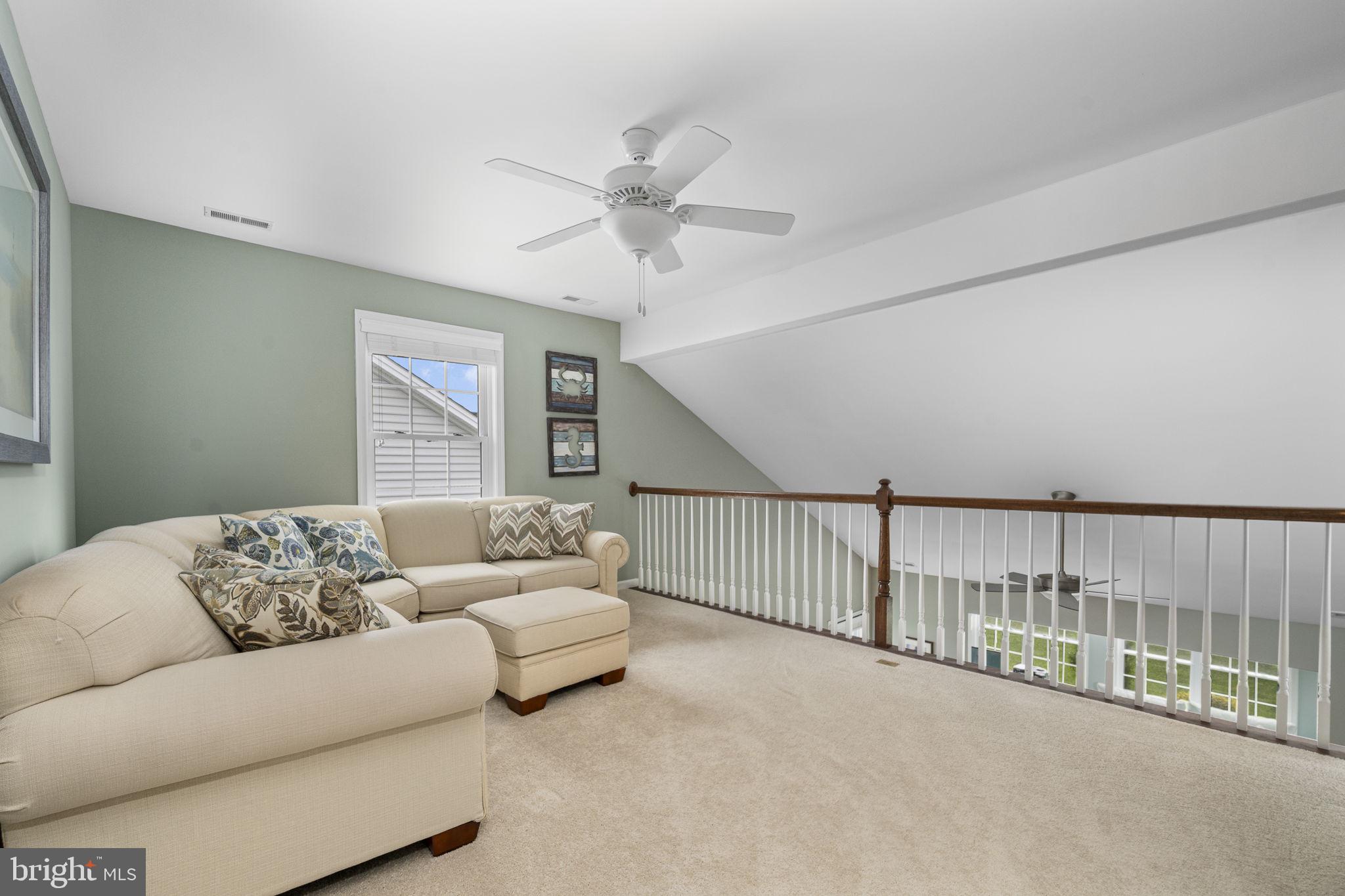 1022 Glory Way Lititz, PA 17543 - Photo 6 of 34