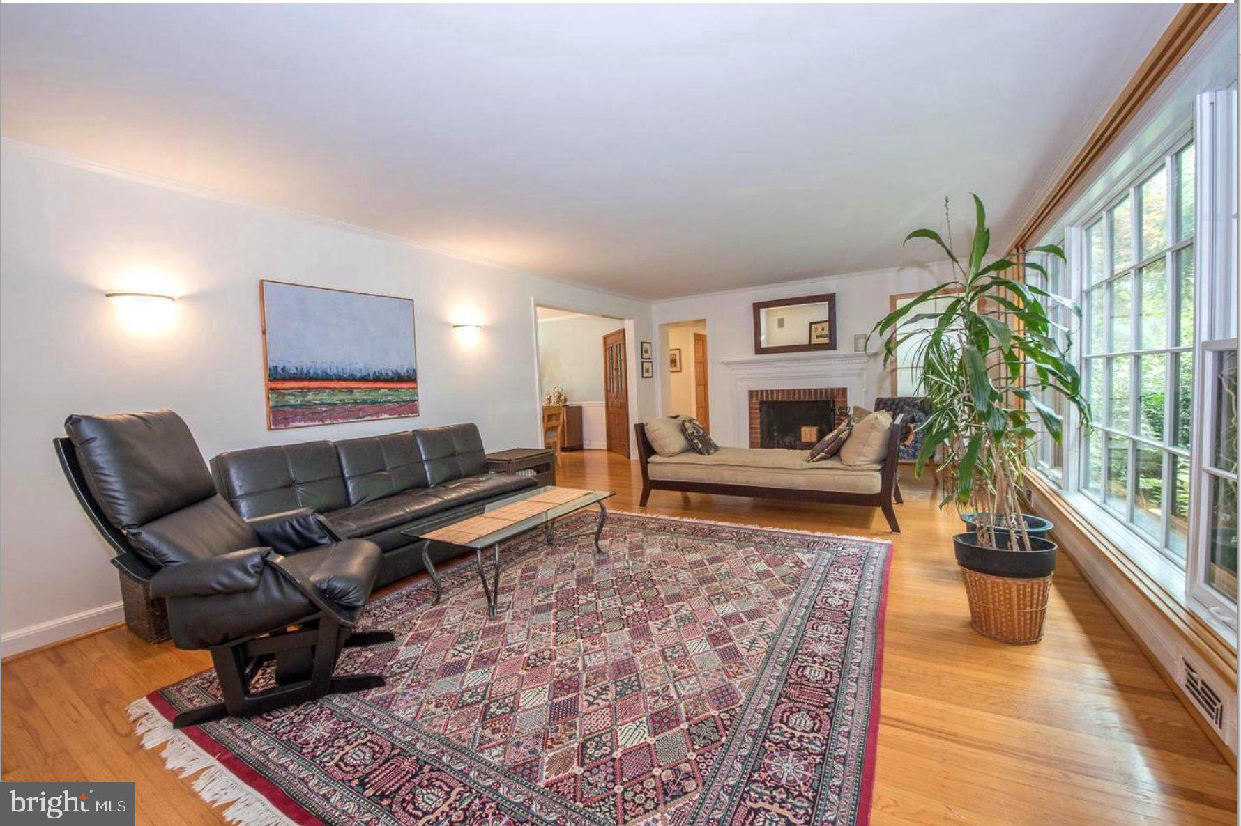 205 Spruce Tree Road Wayne, PA 19087 - Photo 6 of 22 Gallery Image 6