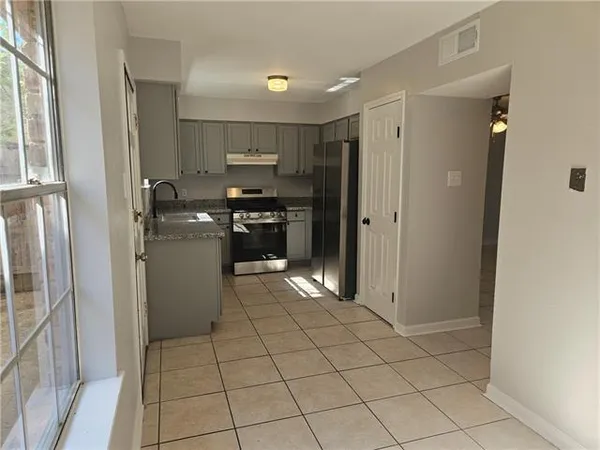 $1,500 | 11040 Roger Drive, Unit C, New Orleans, LA 70127