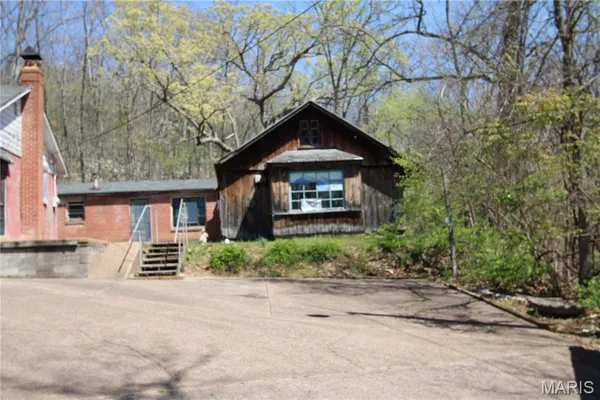$384,900 | 711 West Russell Street, Ironton, MO 63650