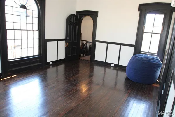 $384,900 | 711 West Russell Street, Ironton, MO 63650