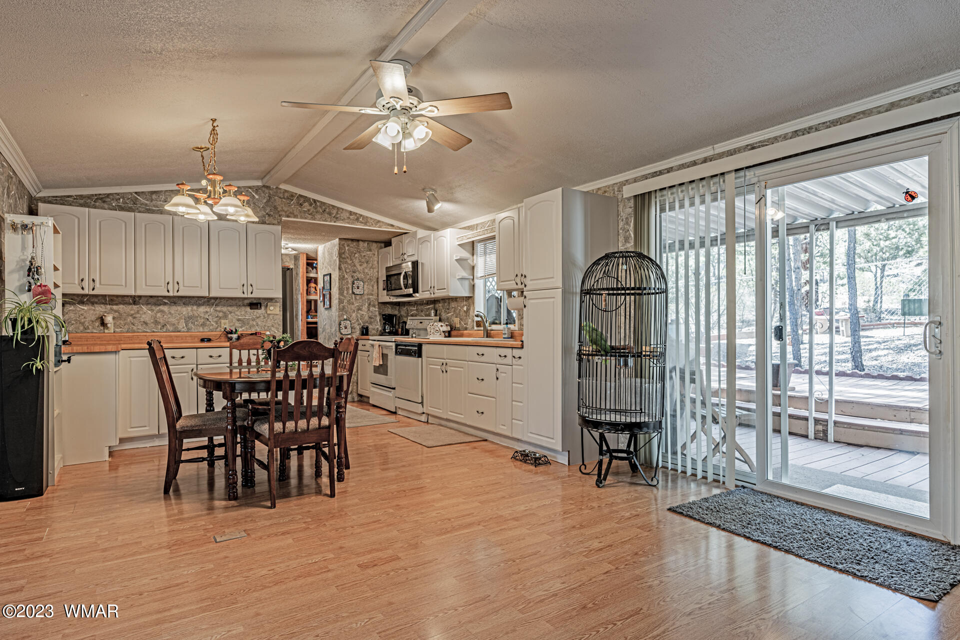3860 South White Mountain Road, Unit 102 Show Low, AZ 85901 - Photo 4 of 28