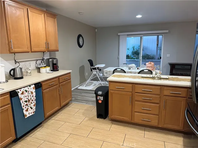 $3,400 | 567 Botan Street, Perris, CA 92571