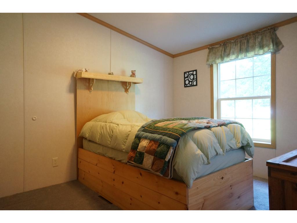 84 Roberts Park West Road Huntington, VT 05462 - Photo 16 of 23 Gallery Image 16