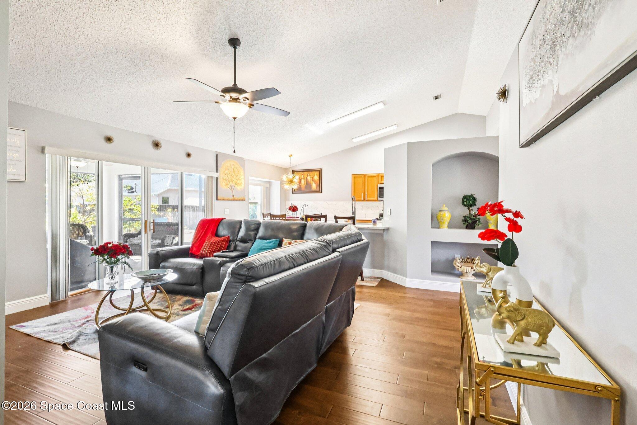 458 La Croix Road Southwest Palm Bay, FL 32908 - Photo 7 of 30 8-web-or-mls-La Croix Rd SW-S2901-008