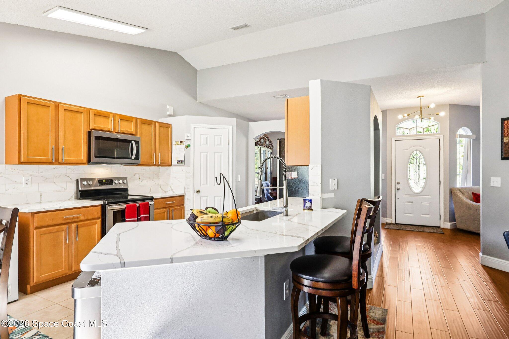 458 La Croix Road Southwest Palm Bay, FL 32908 - Photo 9 of 30 13-web-or-mls-La Croix Rd SW-S2901-013