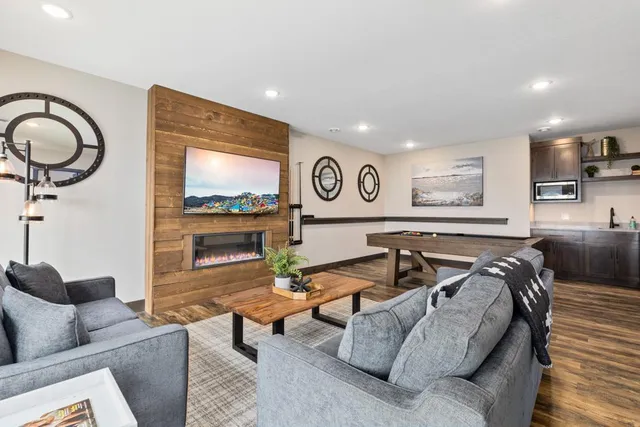 $2,265,000 | 1580 Smore Fun Way Southwest, Unit 110, Nisswa, MN 56468