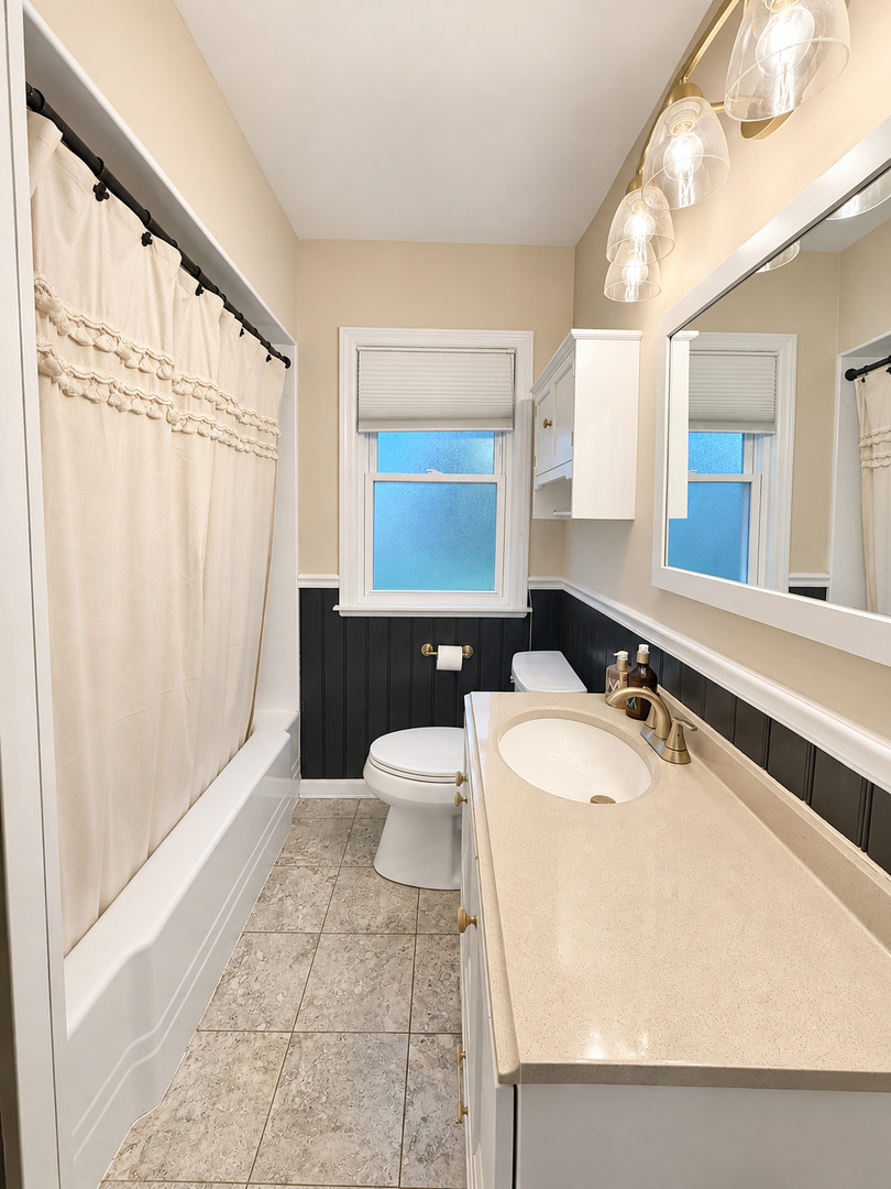7302 West Hillside Road Crystal Lake, IL 60012 - Photo 14 of 25 Gallery Image 14