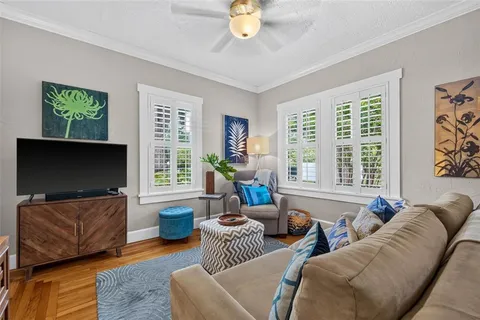 $1,100,000 | 775 28th Avenue North, St. Petersburg, FL 33704