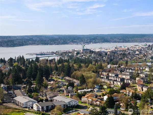 $539,000 | 2768 Maple Street, Bremerton, WA 98310