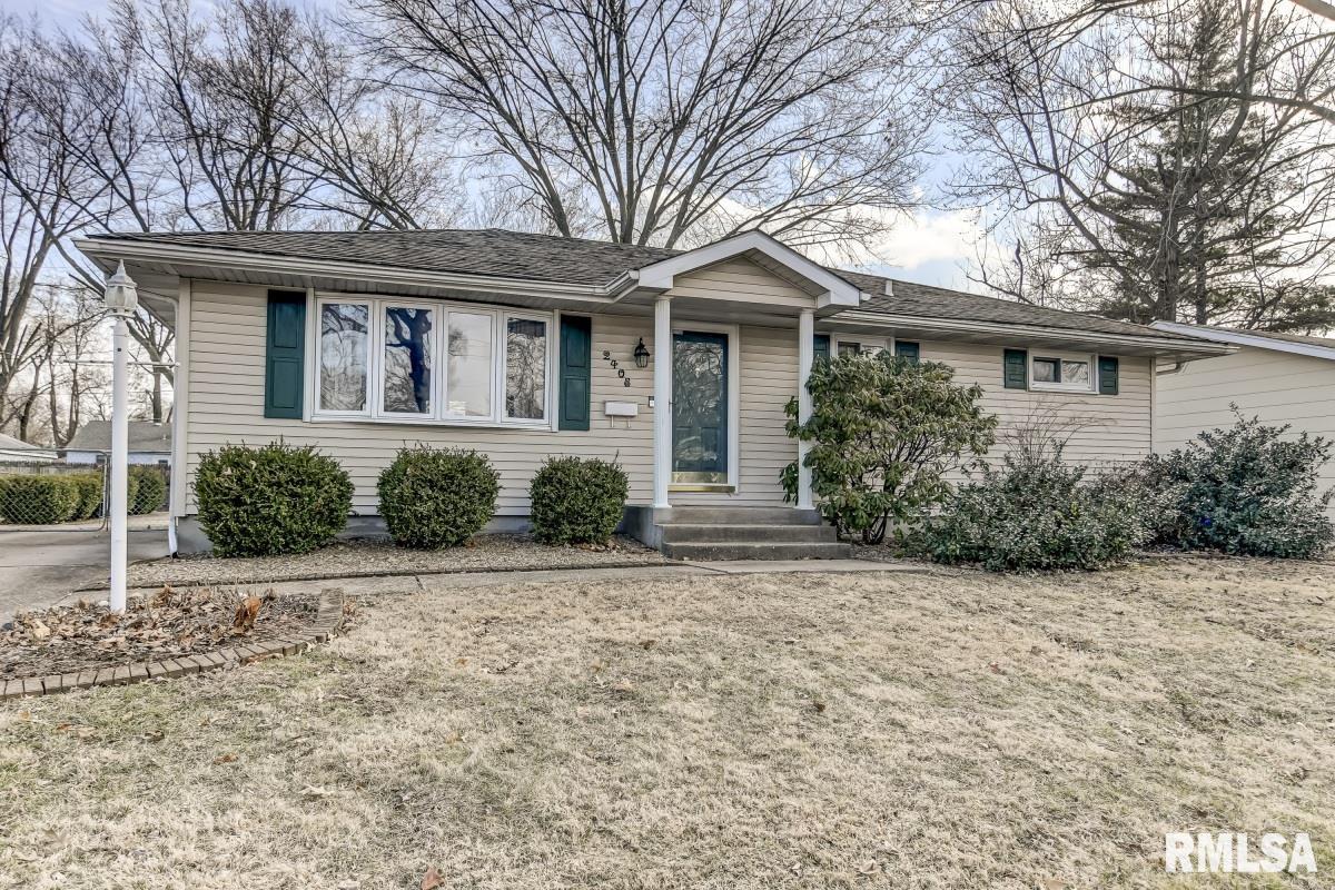 2408 Queensway Road Springfield, IL 62703 - Photo 3 of 33