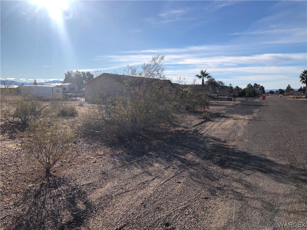 3676 North Neptune Road Golden Valley, AZ 86413 - Photo 10 of 13 Gallery Image 10