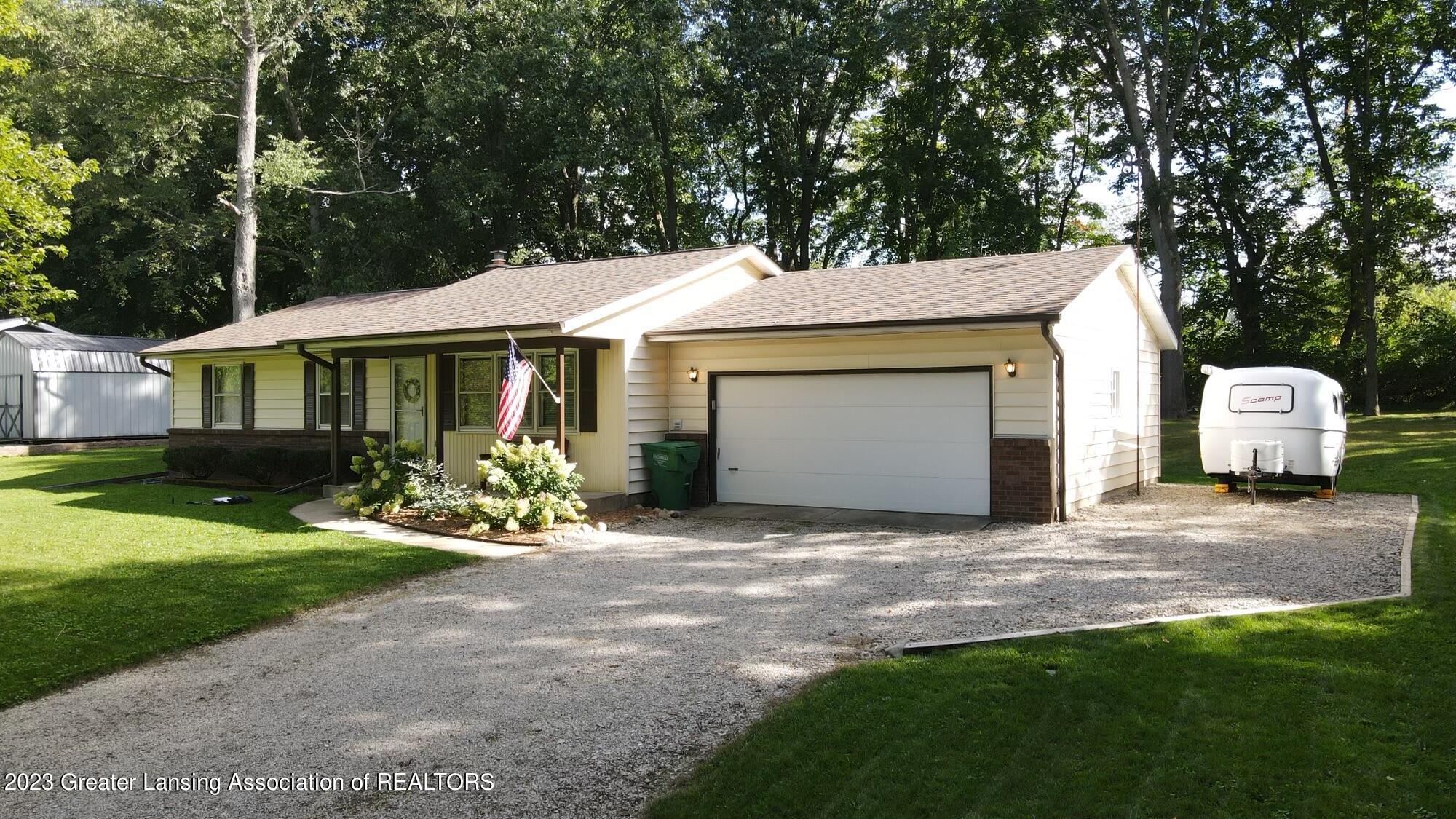 12331 Hillside Drive Three Rivers, MI 49093 - Photo 1 of 33 FRONT