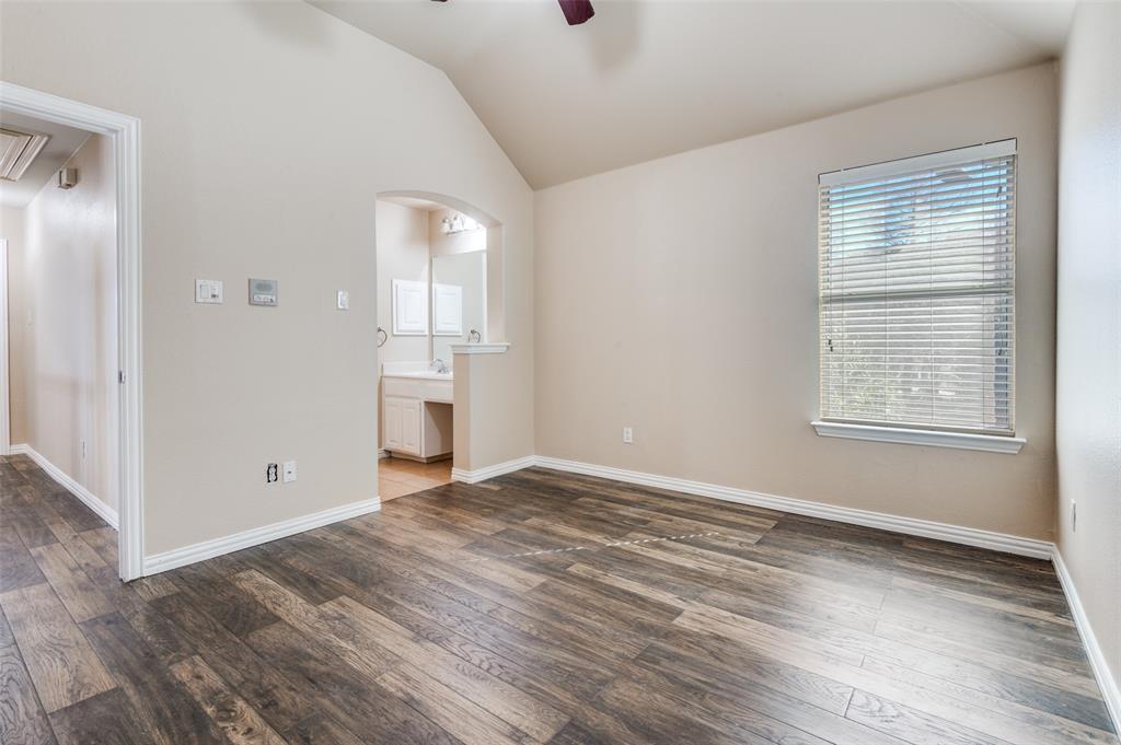 2260 Bald Eagle Way Grand Prairie, TX 75052 - Photo 13 of 24