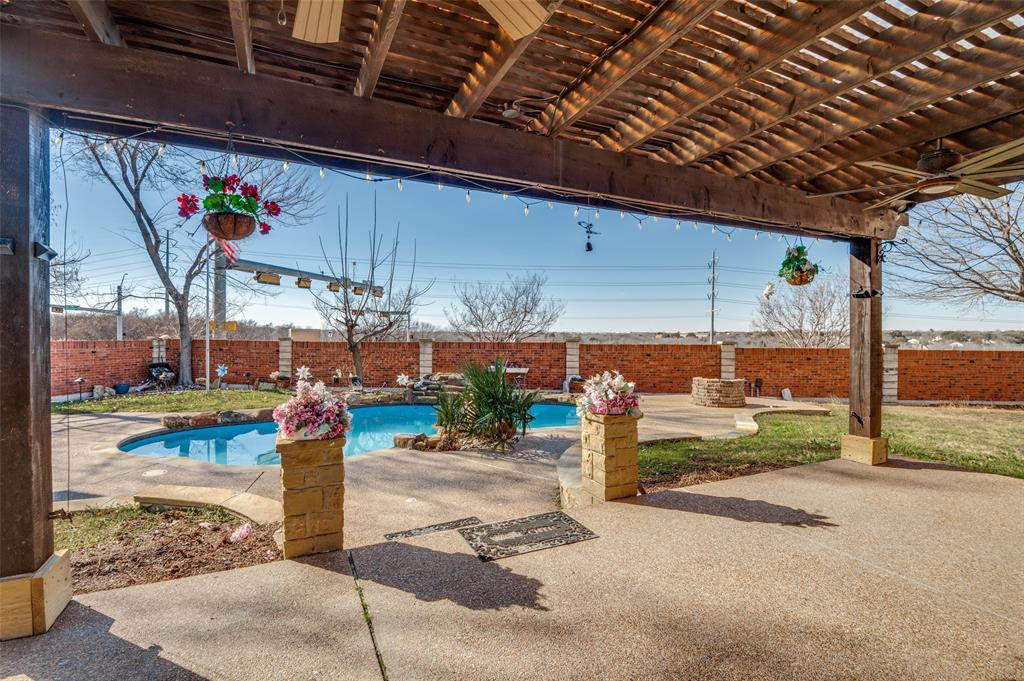 2260 Bald Eagle Way Grand Prairie, TX 75052 - Photo 22 of 24