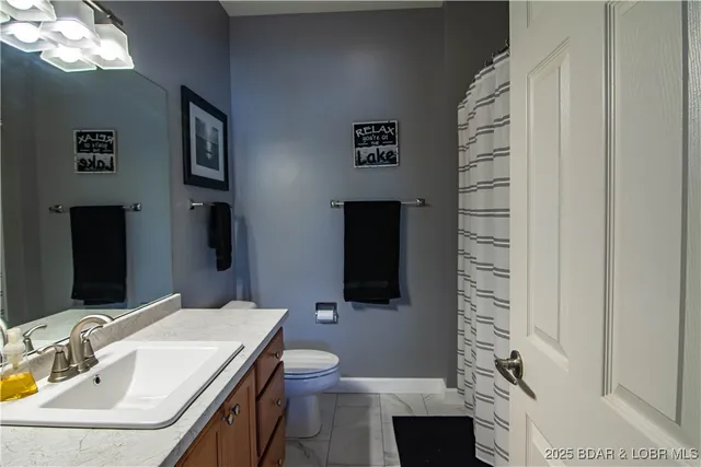 $379,900 | 349 Bristol Bay Drive, Unit 4B, Lake Ozark, MO 65049