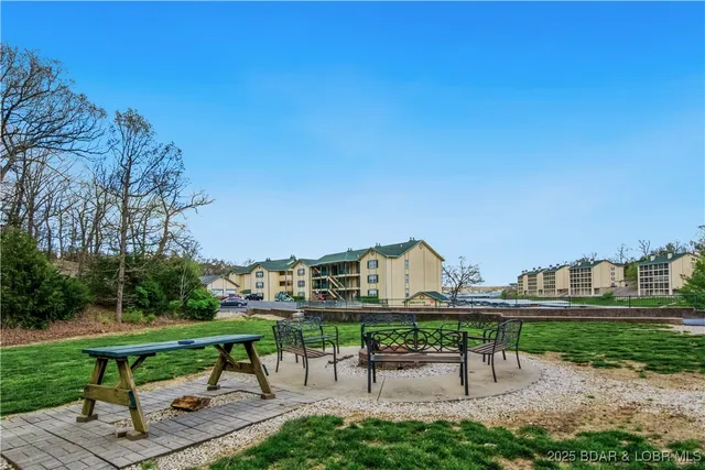 $379,900 | 349 Bristol Bay Drive, Unit 4B, Lake Ozark, MO 65049
