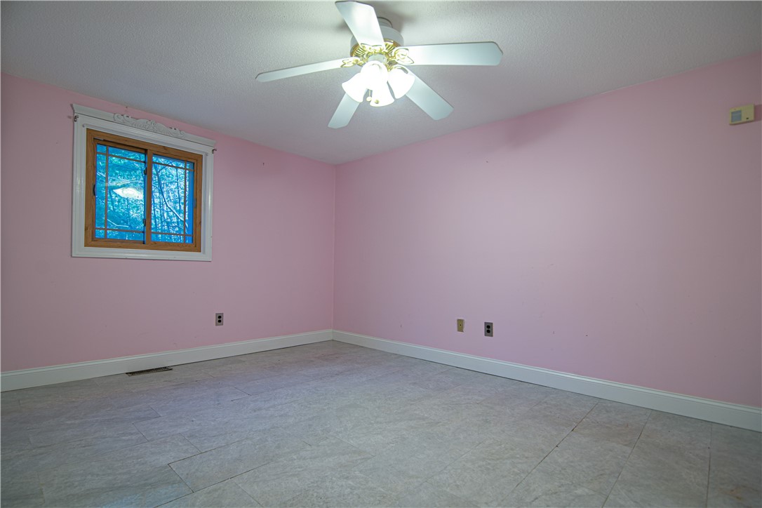 289 Pine Orchard Road Glocester, RI 02814 - Photo 17 of 36