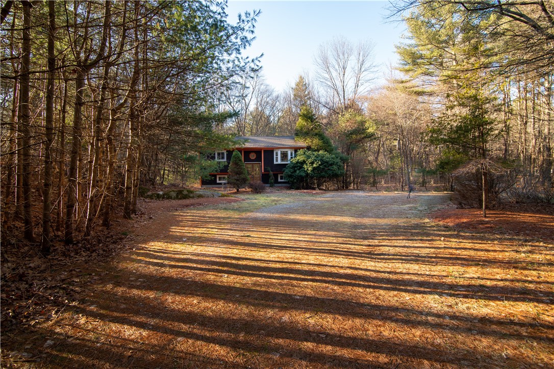 289 Pine Orchard Road Glocester, RI 02814 - Photo 5 of 36