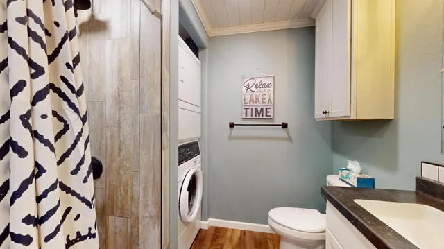 $618,000 | 27096 Little Floyd Lake Road, Detroit Lakes, MN 56501