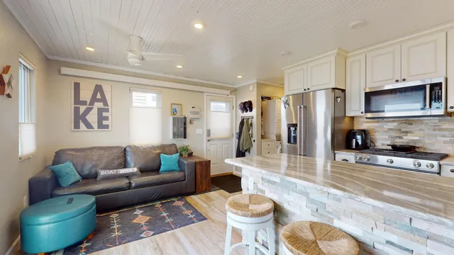 $618,000 | 27096 Little Floyd Lake Road, Detroit Lakes, MN 56501