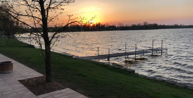 $618,000 | 27096 Little Floyd Lake Road, Detroit Lakes, MN 56501