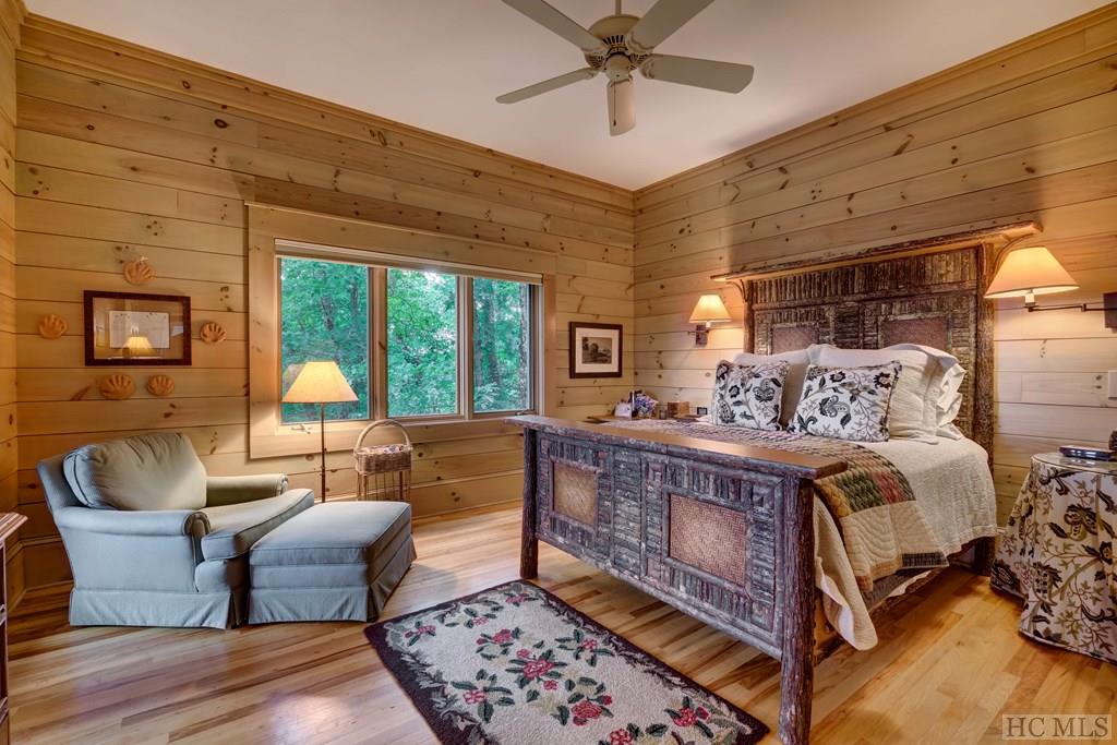 1048 Bright Mountain Road Cullowhee, NC 28723 - Photo 13 of 29 Gallery Image 13