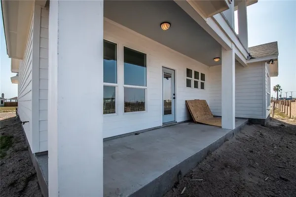 $3,900 | 14514 West Chesapeake, Corpus Christi, TX 78418
