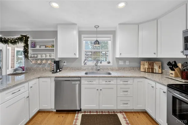 $394,900 | 24 Ely Drive, De Witt, NY 13066