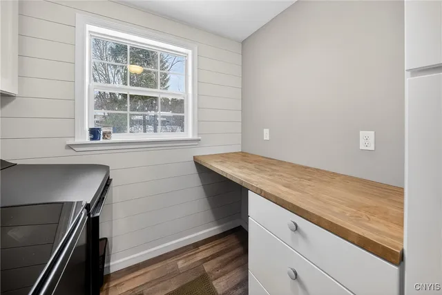 $394,900 | 24 Ely Drive, De Witt, NY 13066