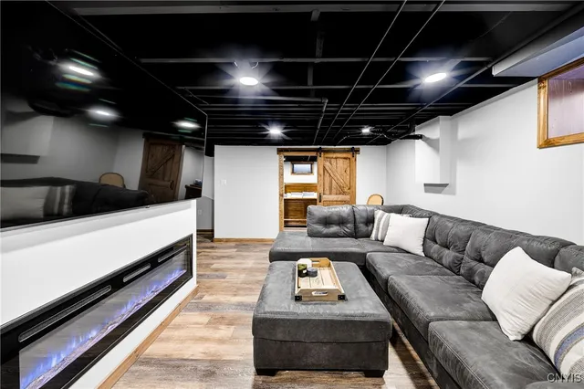 $394,900 | 24 Ely Drive, De Witt, NY 13066