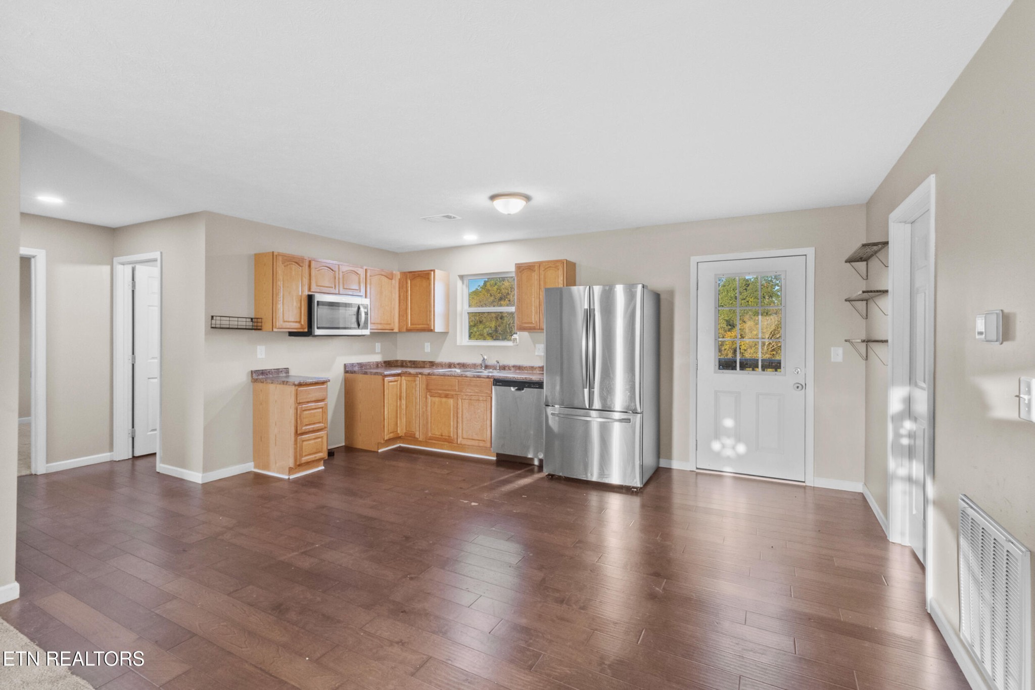 802 Forgety Road Jefferson City, TN 37760 - Photo 12 of 44