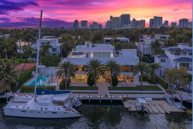 $11,900,000 | 500 Isle Of Capri Drive, Fort Lauderdale, FL 33301
