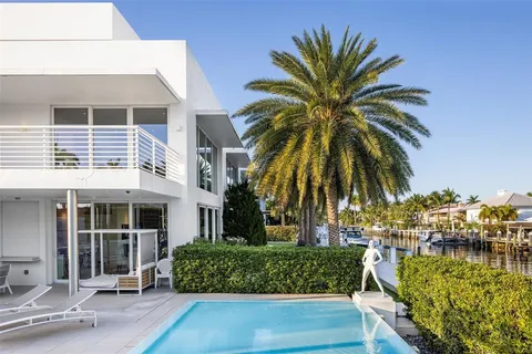 $11,900,000 | 500 Isle Of Capri Drive, Fort Lauderdale, FL 33301