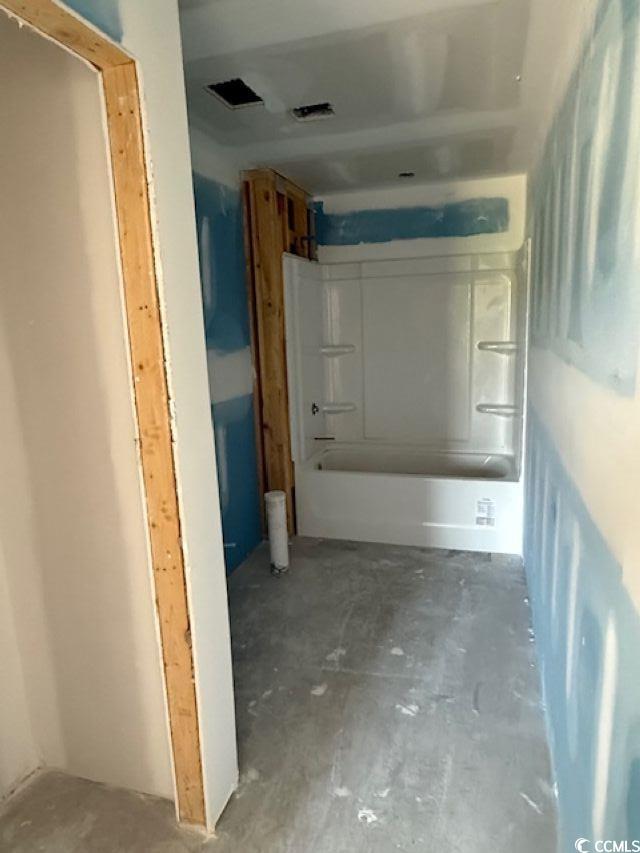 6692 Joyner Swamp Road Aynor, SC 29511 - Photo 8 of 16 Hallway with concrete flooring