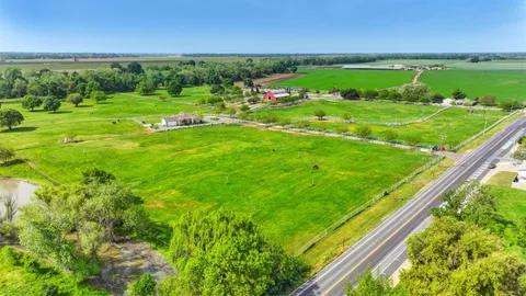 $1,750,000 | 10240-10250 Kost Road, Galt, CA 95632