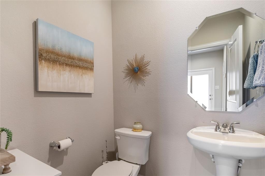 5948 Bursey Road Watauga, TX 76148 - Photo 23 of 28