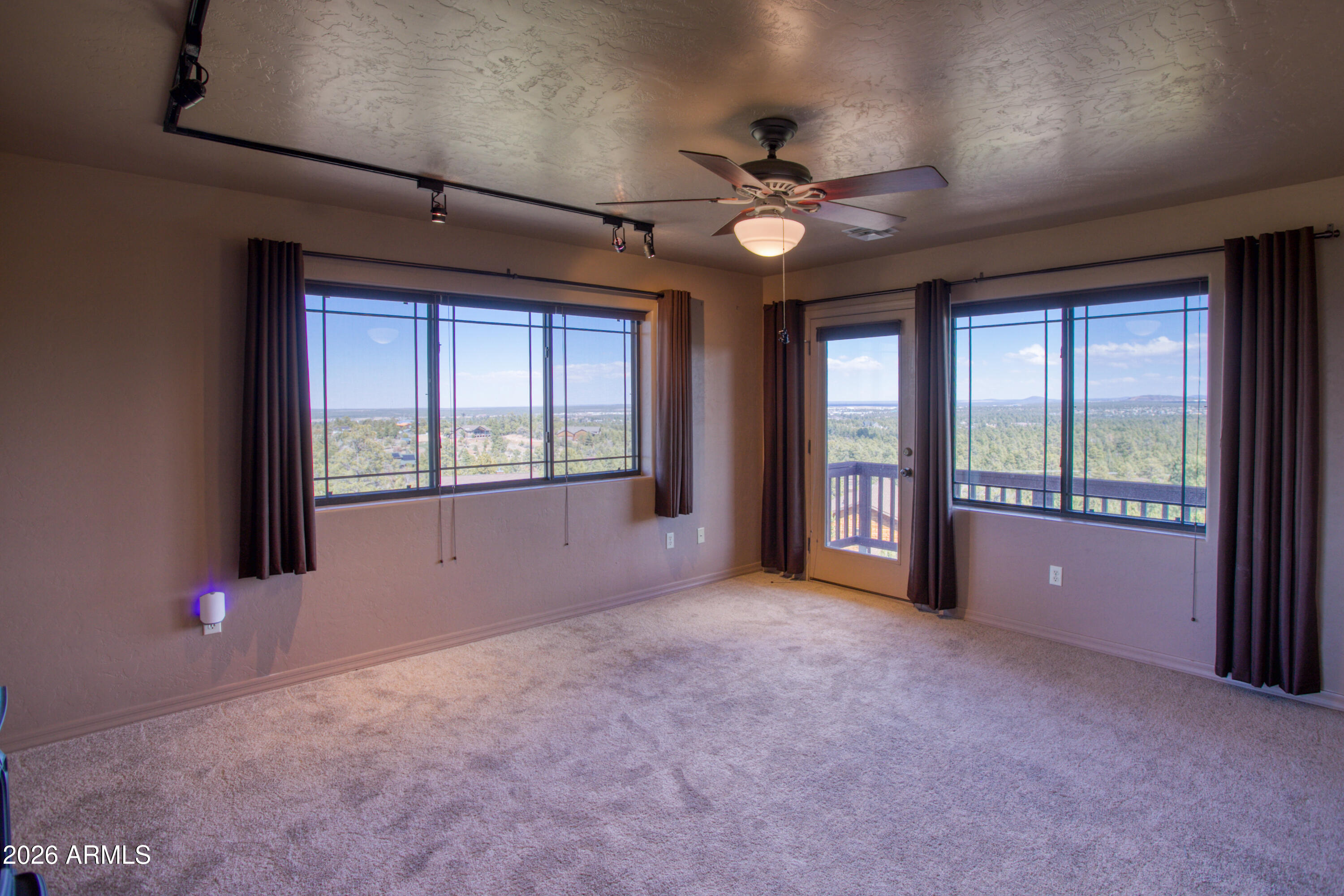 1511 South Canyon Ridge Trail Show Low, AZ 85901 - Photo 23 of 61 PaxmanPh_IMG_1194