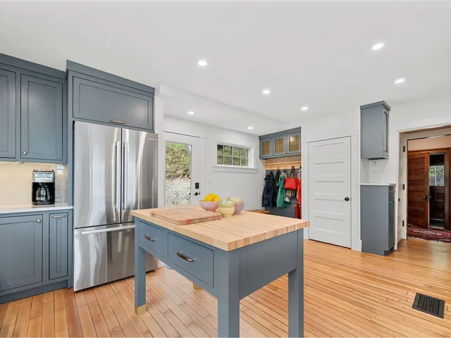 $950,000 | 8 Richardson Street, Montpelier, VT 05633