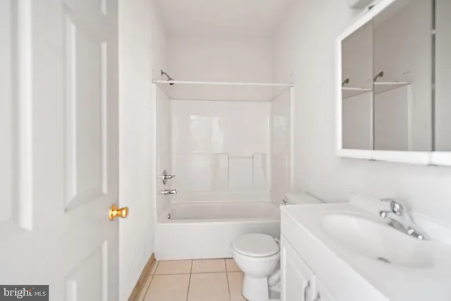 $2,995 | 2124 North Carlisle Street, Philadelphia, PA 19121