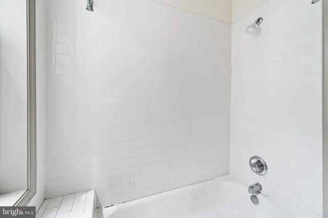 $2,995 | 2124 North Carlisle Street, Philadelphia, PA 19121