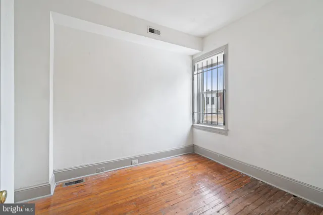 $2,995 | 2124 North Carlisle Street, Philadelphia, PA 19121