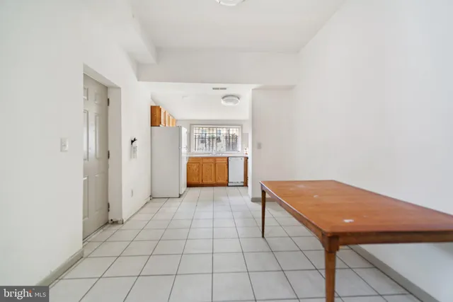 $2,995 | 2124 North Carlisle Street, Philadelphia, PA 19121