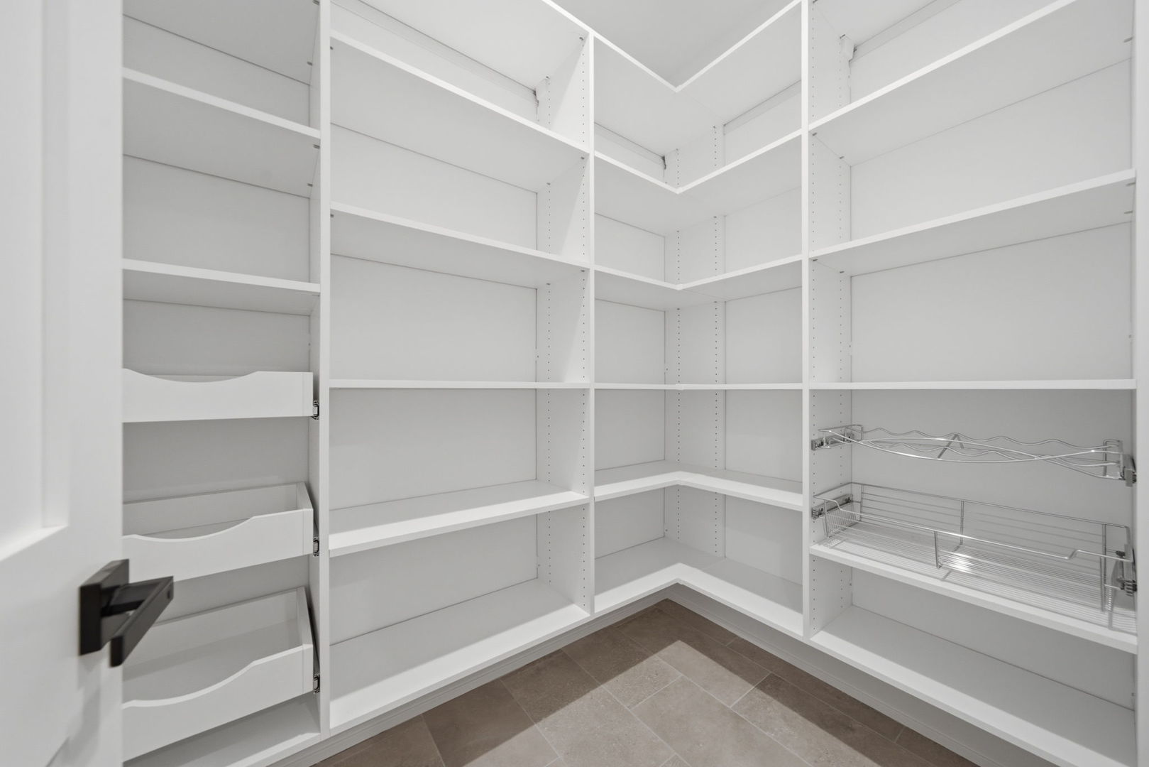 440 Briarhill Road Glenview, IL 60025 - Photo 19 of 52 Gallery Image 19