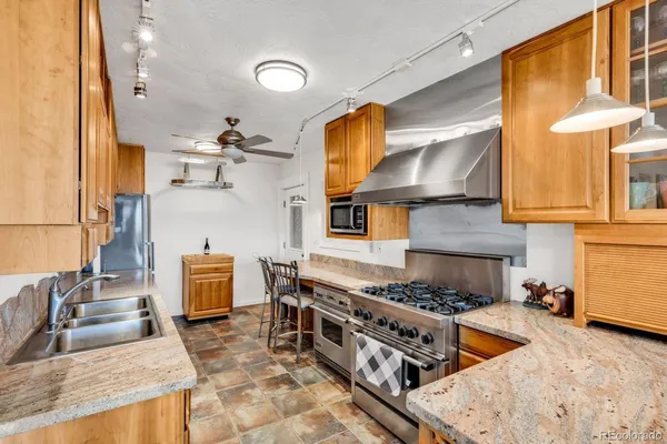 $649,000 | 425 Edie Lane, Westcliffe, CO 81252