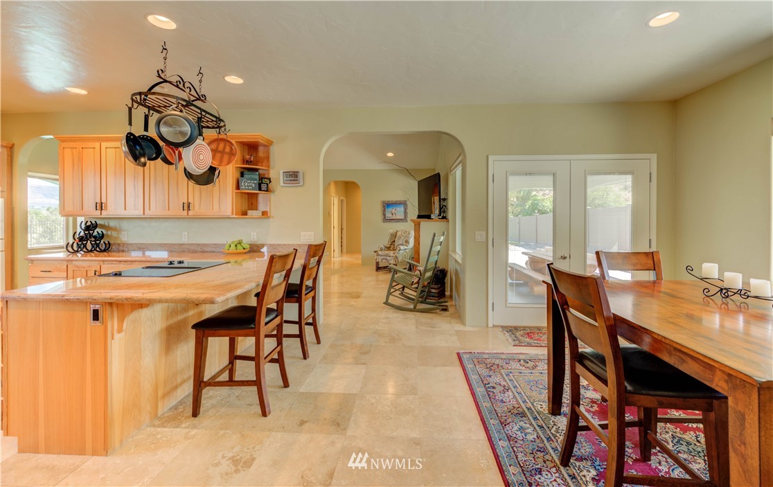 2401 Shaw Road Malaga, WA 98828 - Photo 17 of 40 Gallery Image 17