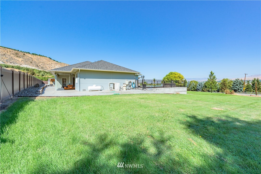 2401 Shaw Road Malaga, WA 98828 - Photo 27 of 40 Gallery Image 27