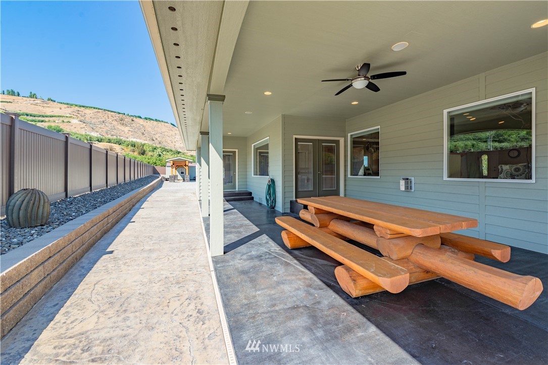 2401 Shaw Road Malaga, WA 98828 - Photo 28 of 40 Gallery Image 28