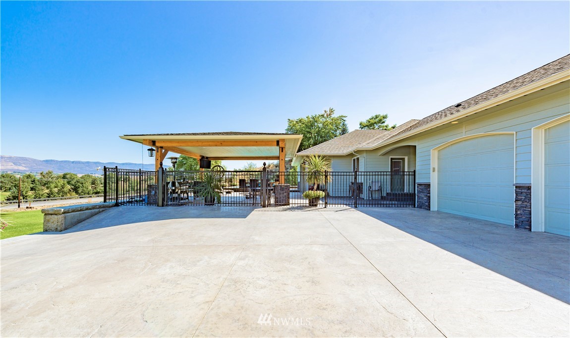 2401 Shaw Road Malaga, WA 98828 - Photo 34 of 40 Gallery Image 34